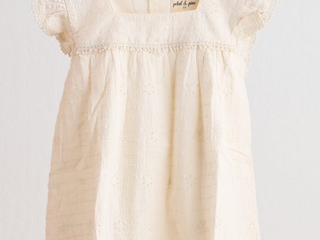 White lace flutter sleeve girl dress For Cheap