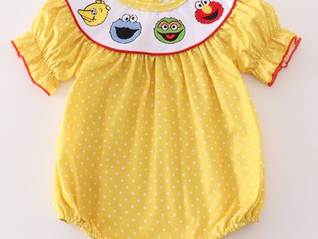 Yellow dot charactor embroidery girl bubble Supply